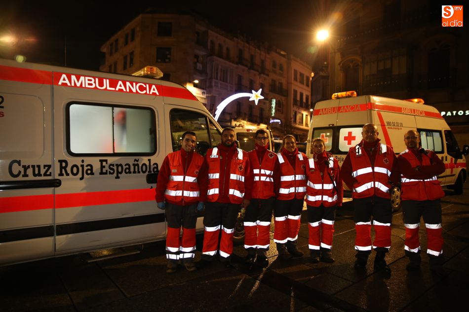 Amplio despliegue sanitario en la Plaza Mayor. Fotos: Alberto Martín