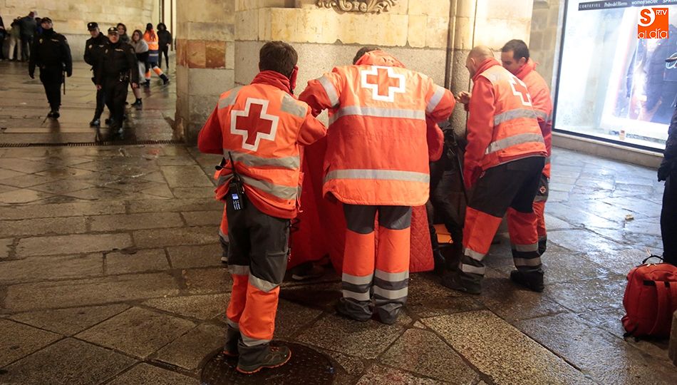 	Voluntarios de Cruz roja en la Plaza Mayor de Salamanca