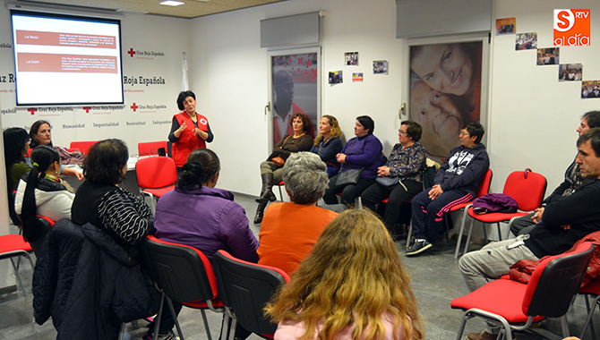 Cruz Roja ha ofrecido una charla sobre el no sexismo y los juguetes