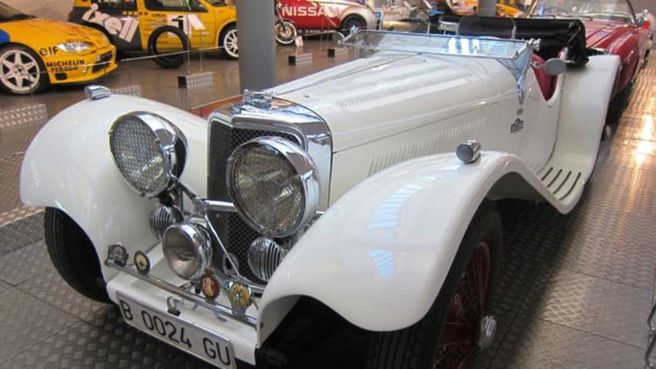 Uno de los modelos que se pueden ver en el Museo de Historia de la Automoción