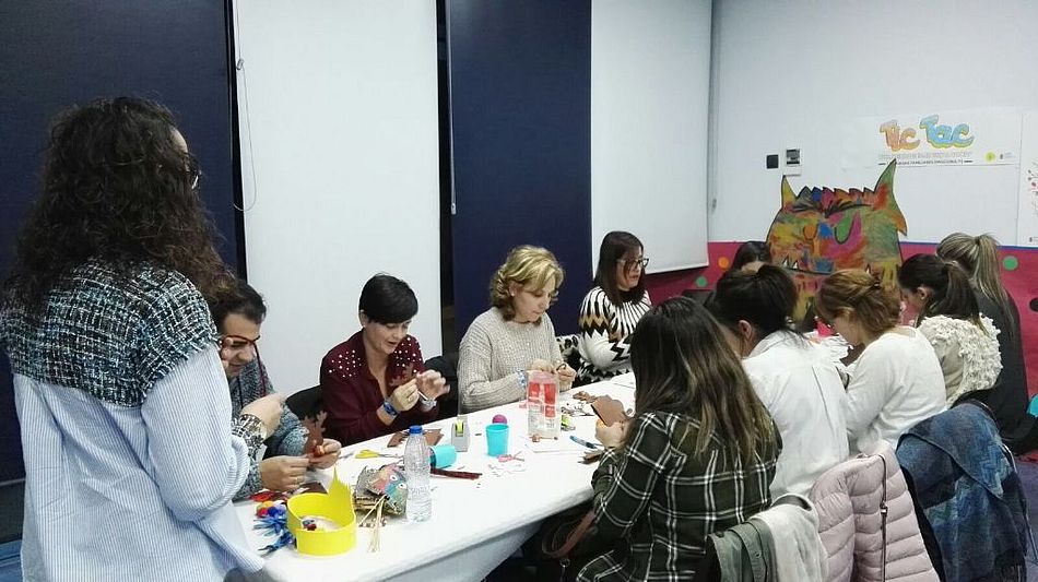 La importancia del juego en el crecimiento infantil fue el contenido de la última sesión del programa Emociónate del Ayuntamiento de Guijuelo