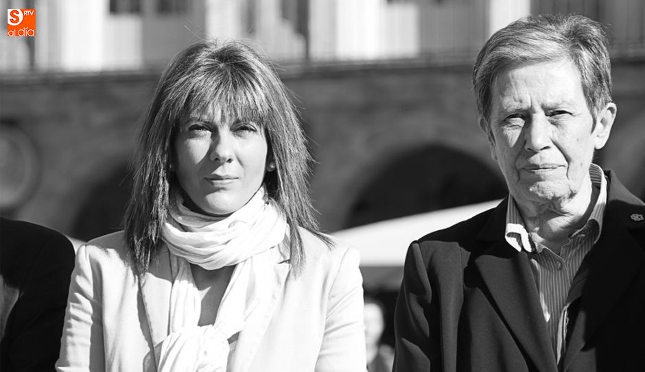 La diputada de Bienestar Social, Eva Picado, y la directora de Cáritas, Carmen Calzada