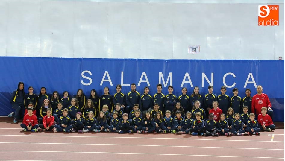 Los miembros del club posan durante la actividad. Fotos: Alberto Martín