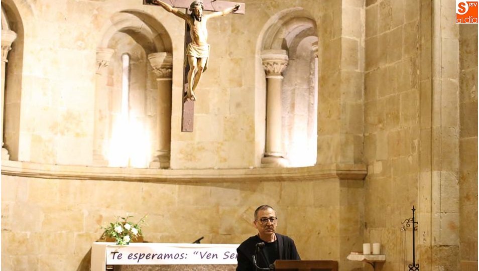 Miguel Elías, durante un momento del recital. Fotos: Alberto Martín