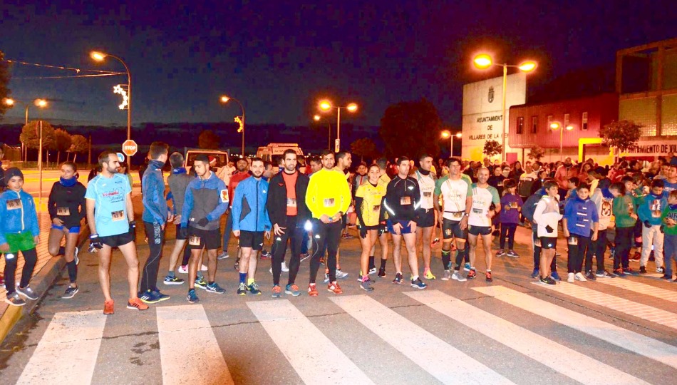 Momento de la salida en la San Silvestre de Villares de la Reina