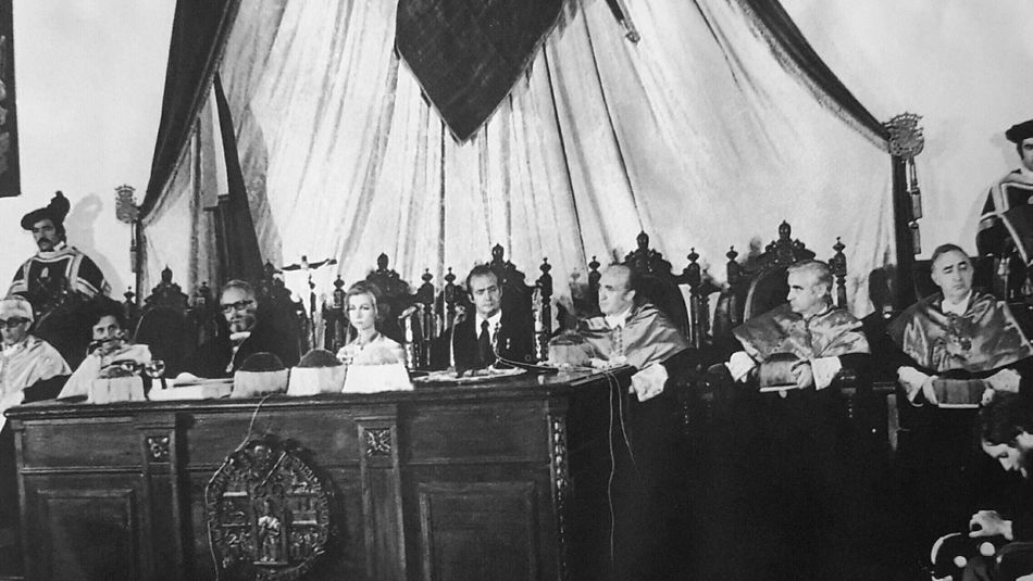 Visita de los Reyes a Salamanca con motivo de la Inauguración del Curso Académico 1976-1977