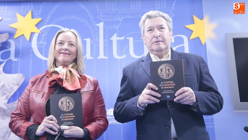 María Eugenia Bueno Pastor y Pablo Andrés Bravo, autores de Yo, la fachada de la Universidad de Salamanca. Fotos: Alejandro López