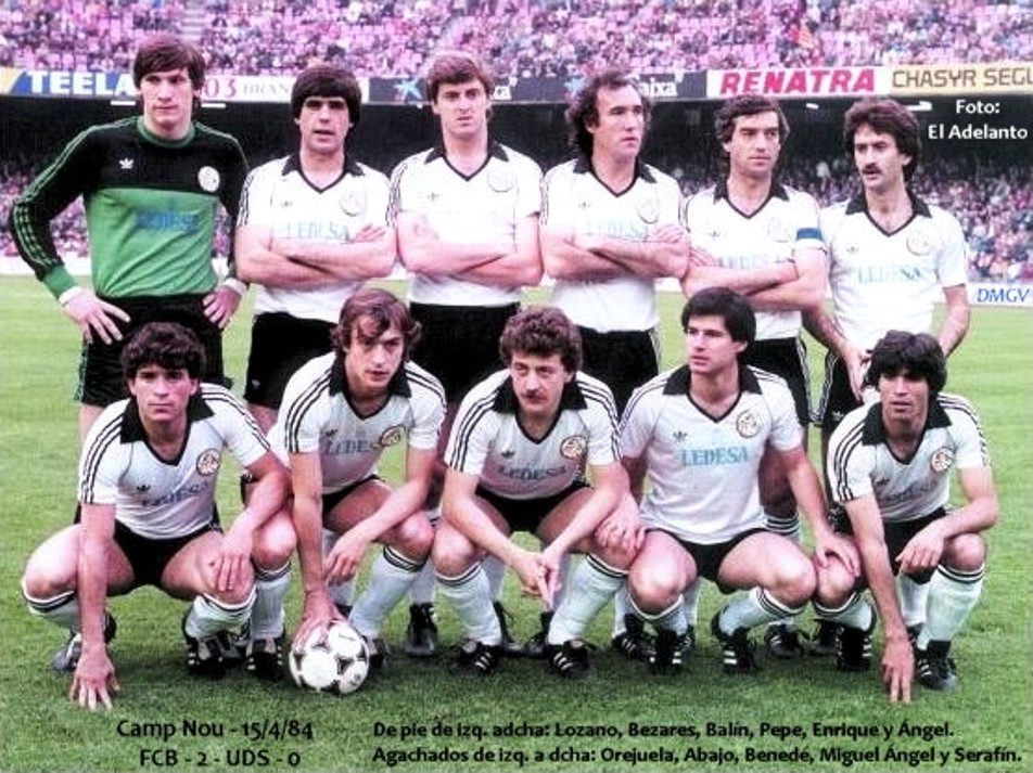 Alineación titular de la UDS en el Camp Nou. Serafín, abajo a la derecha