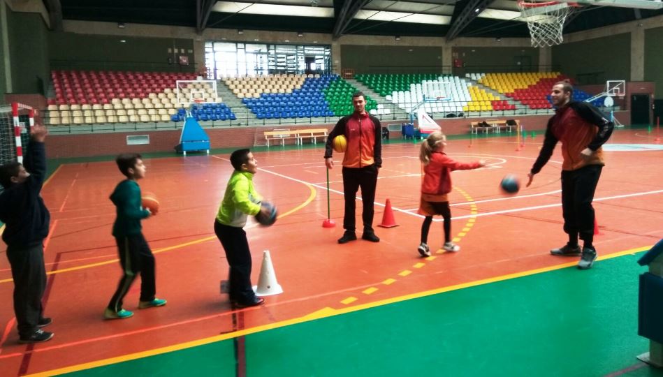Un momento de un entrenamiento con el Aquimisa Carbajosa