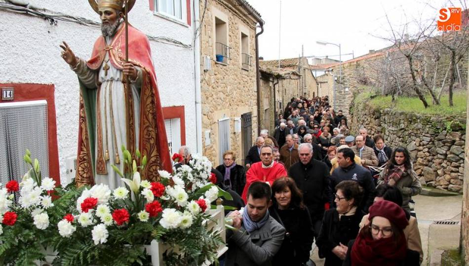 San Blas volverá a recorrer las calles de Corporario al son de los tamborileros