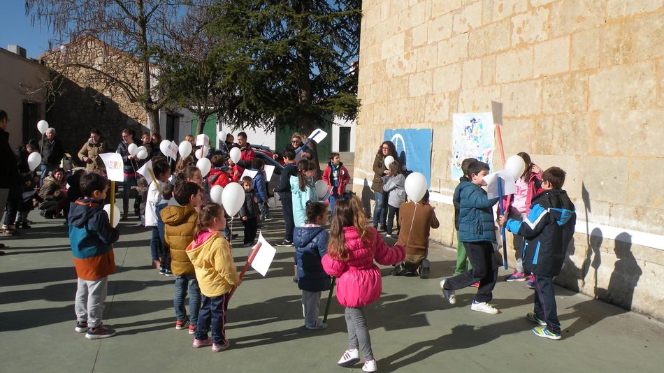 Celebración del Día de la Paz en Calzada de Valdunciel