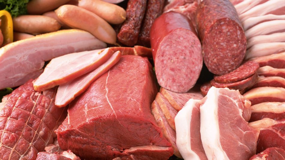 El hipermercado ofrece una amplia gama de productos relacionados con el cerdo