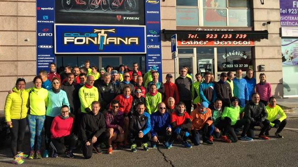Los participantes en el segundo entrenamiento junto a Gema Martín.