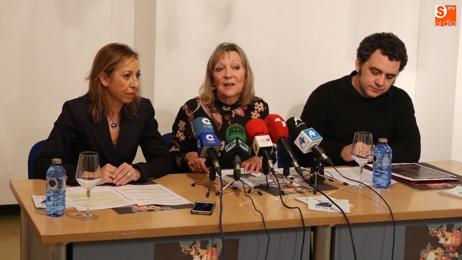 Presentación de la muestra en la biblioteca Torrente Ballester / Foto de Alberto Martín