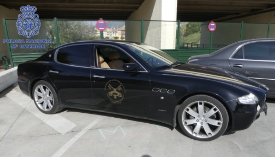 Vehículo de lujo utilizado por la banda criminal