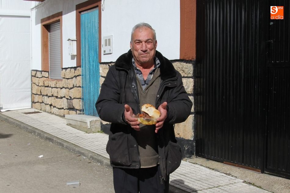 En Corporario enfilan la recta final de las fiestas de San Blas con una degustación de carne  