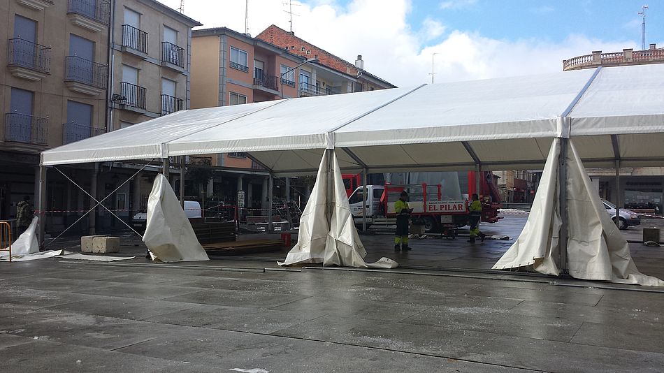 La carpa municipal garantizará