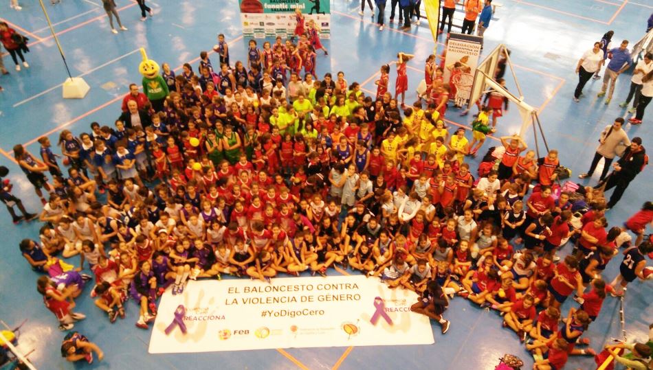 Foto familiar de una de las ediciones de la Fanatic Mini