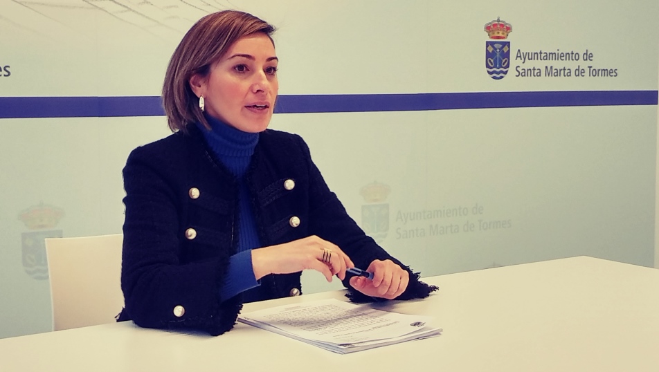 La concejal de Fomento, Marta Labrador, en la rueda de prensa sobre estas intervenciones
