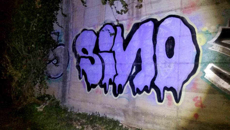 Una de las pintadas realizadas por estos jóvenes