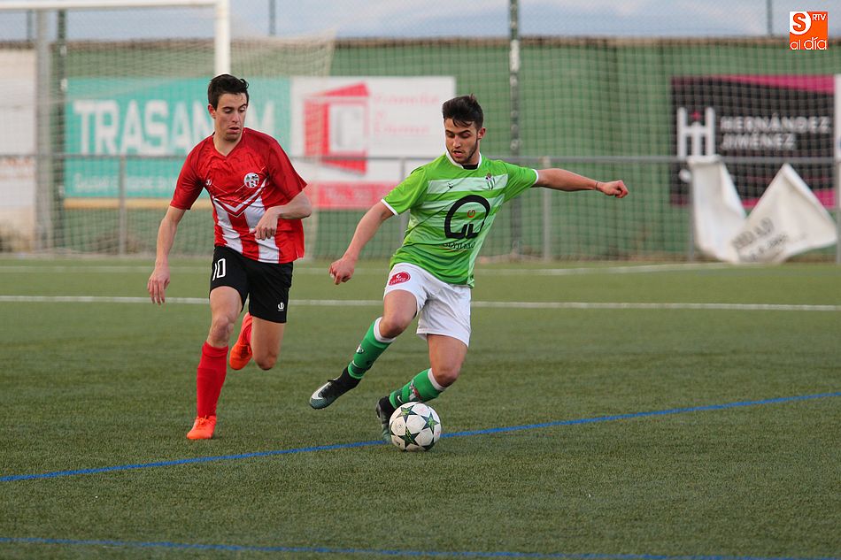 Esperanzadora victoria del Guijuelo B ante el Pizarrales con un triplete de Daniel (3-1)