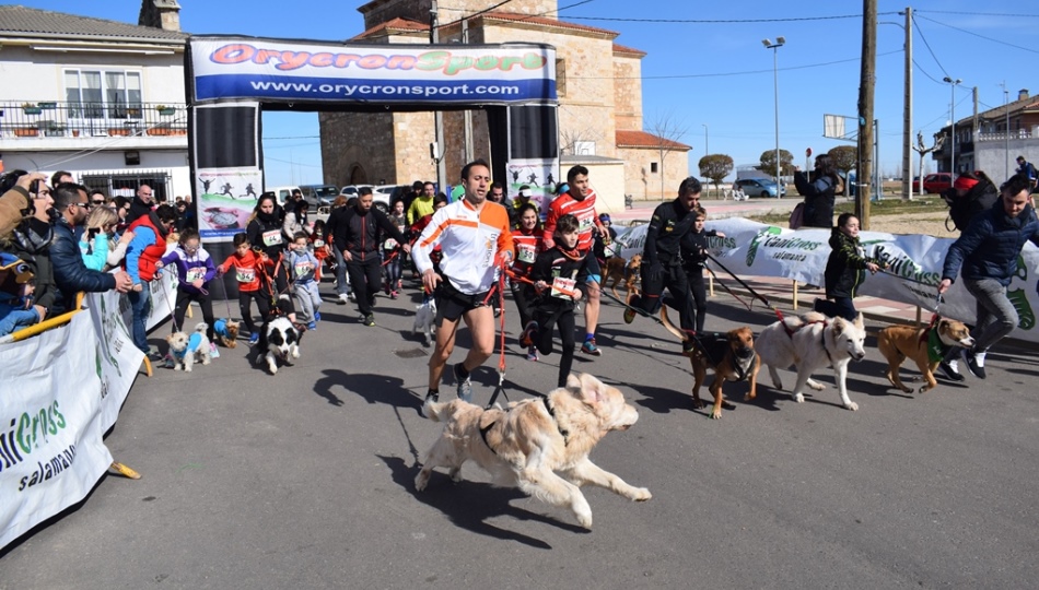 Un momento de la salida de una de las pruebas de Pelabravo