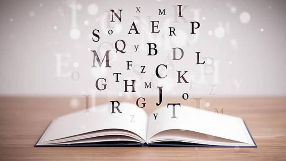 La guía pretende ayudar a incrementar el repertorio léxico del lector, así como a la corrección ortográfica