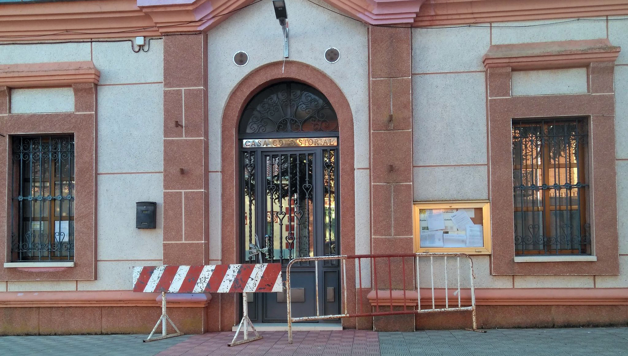 La Guardia Civil pillaba a los ladrones en el interior del Ayuntamiento del Campo de Peñaranda mientras estaban ejecutando el golpe