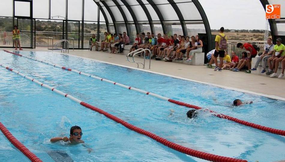 La piscina climatizada permanecerá cerrada hasta localizar y reparar la averia