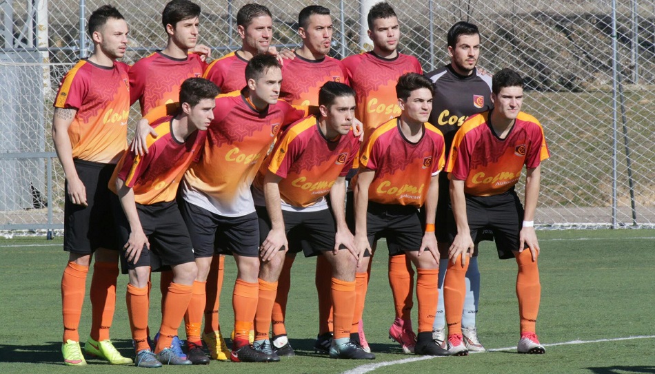 Once inicial del CD Carbajosa. Fotos: Alberto Martín