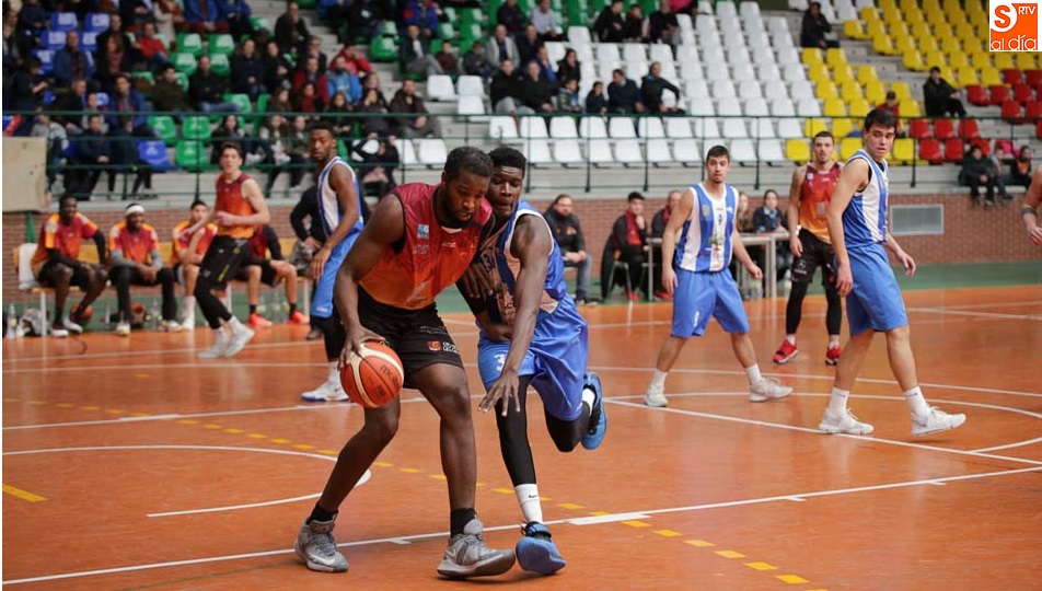 Un momento del partido disputado este domingo en Carbajosa