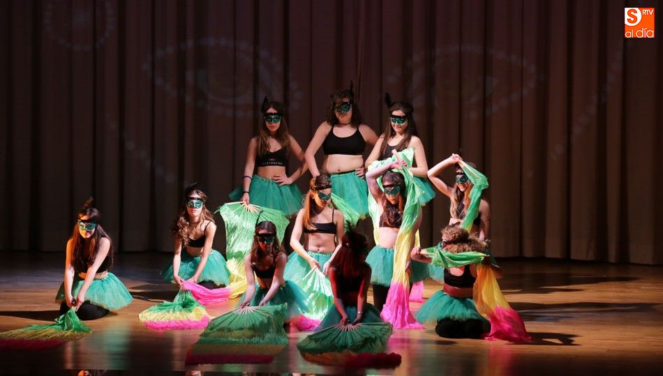 Un momento del espectáculo organizado en los Padres Paúles