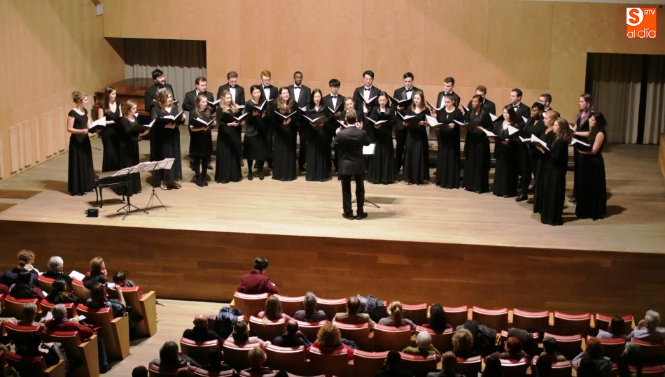 Un momento de la actuación de esta orquesta en el Auditorio de Fonseca