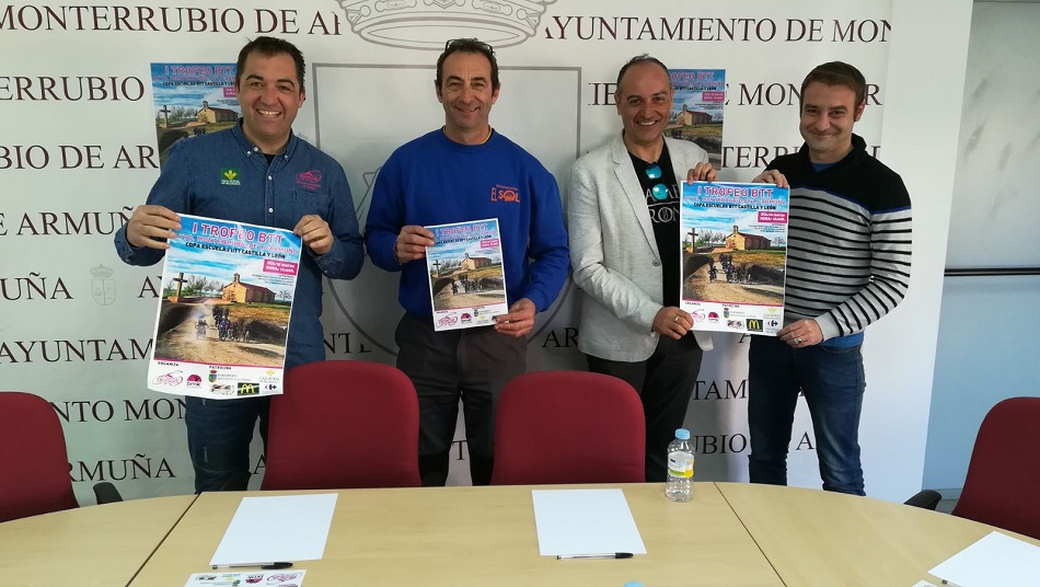 Oche Alonso, Ángel Ribeiro, Salva Hernández y Javier Terleira. Foto: R.F.G.