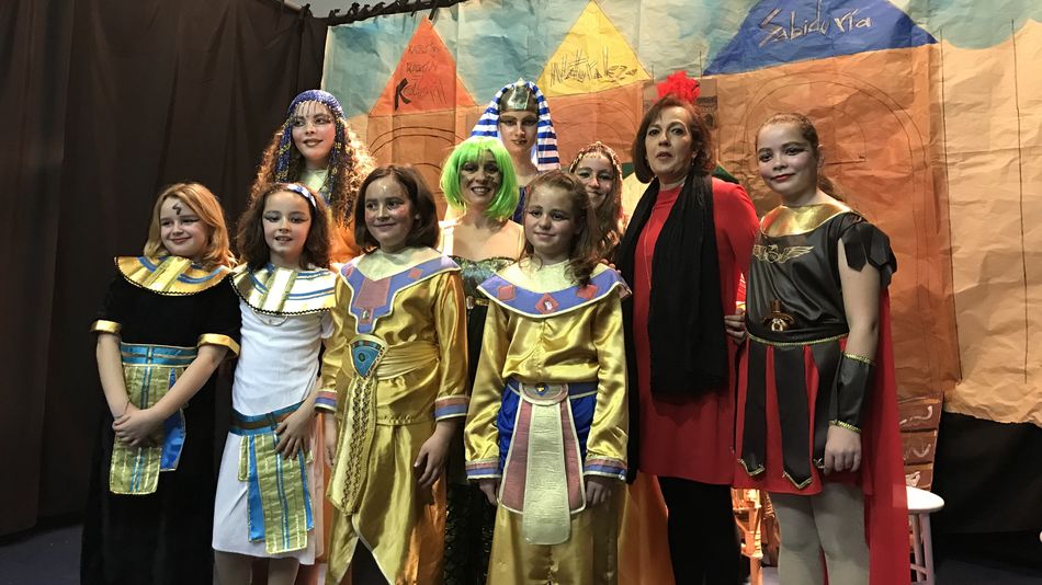 El grupo de teatro está dirigido por Coral López