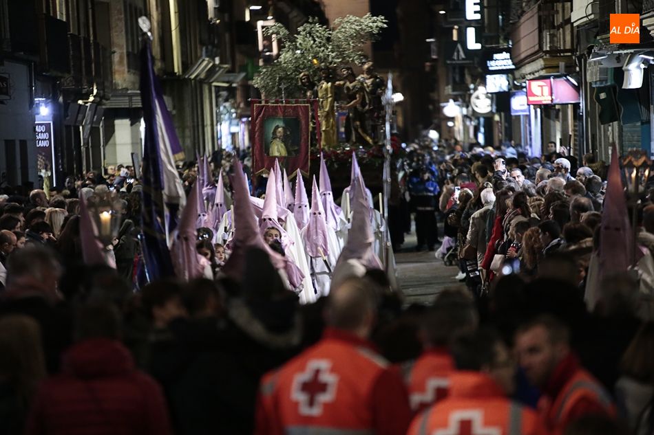Devoción y respeto al Cristo de la Agonía y la Virgen de los Dolores