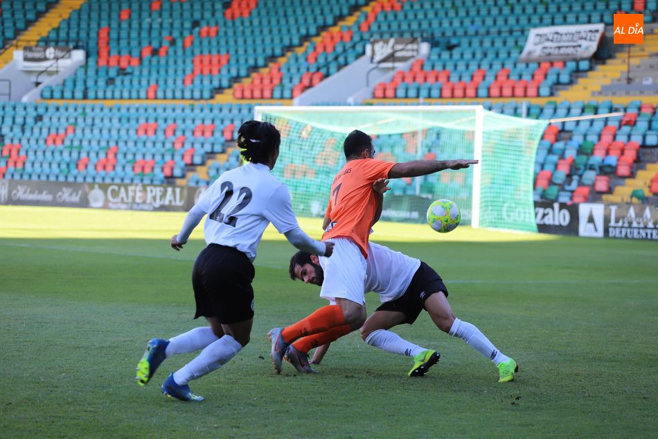 Candelas y Monárrez, frente al Ciudad Rodrigo