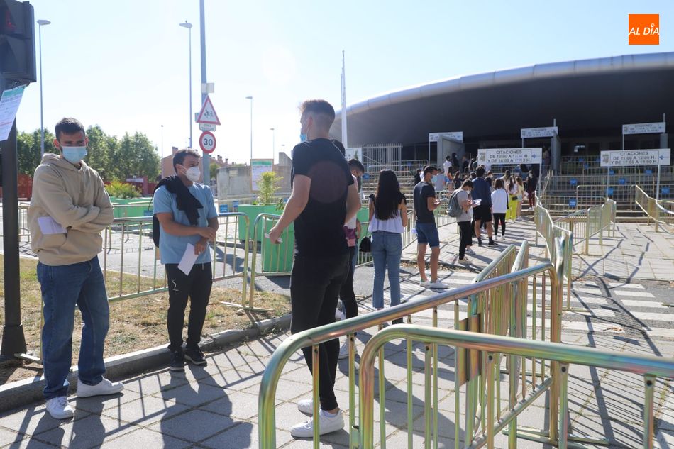 Vacunaciones en el pabellón Multiusos de Salamanca