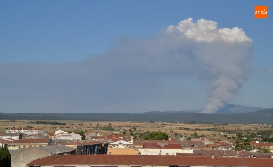 Imagen de archivo del incendio del pasado mes de junio en Serradilla del Arroyo - Archivo