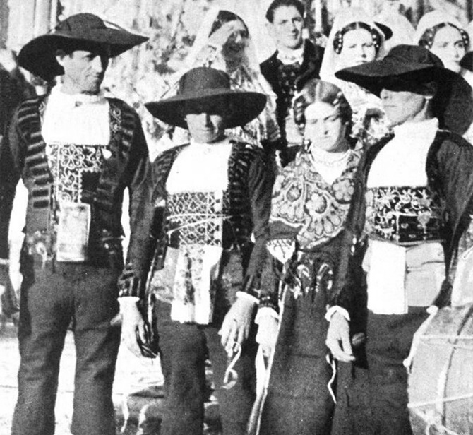 El baile en Roblea (El Rebollar)