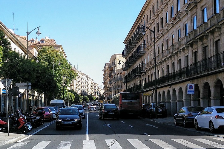 El transporte público y la Gran Vía.