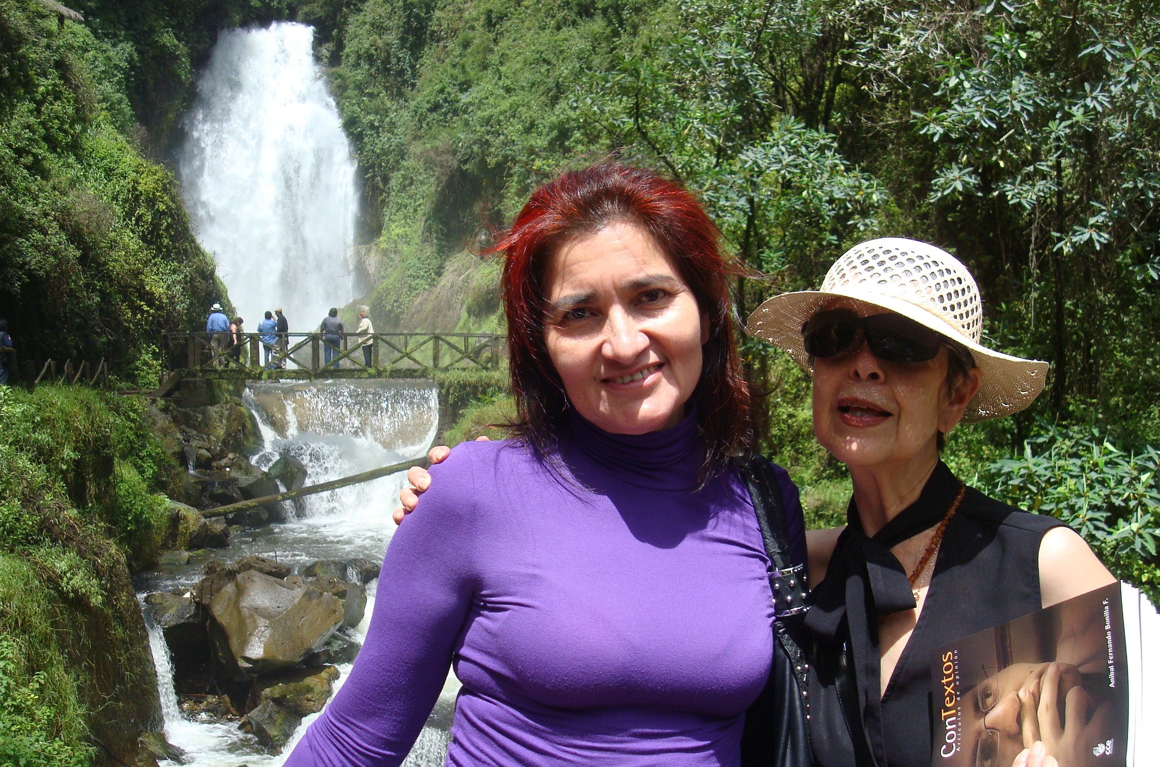 Aníbal Fernando Bonilla y ‘Paralelo cero’ en Otavalo