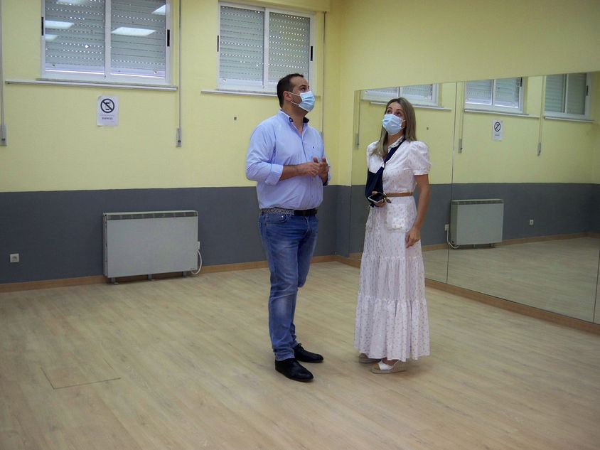 El alcalde, David Mingo, y la edil de Cultura, Marta Labrador - Ayto. Sta. Marta