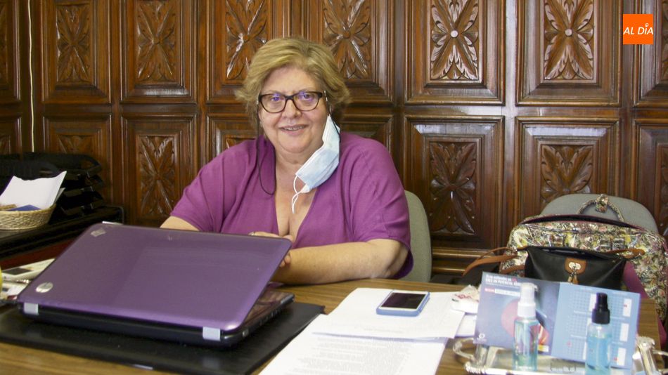 Encarnación Quirós Sánchez / Alcaldesa de Saucelle / CORRAL