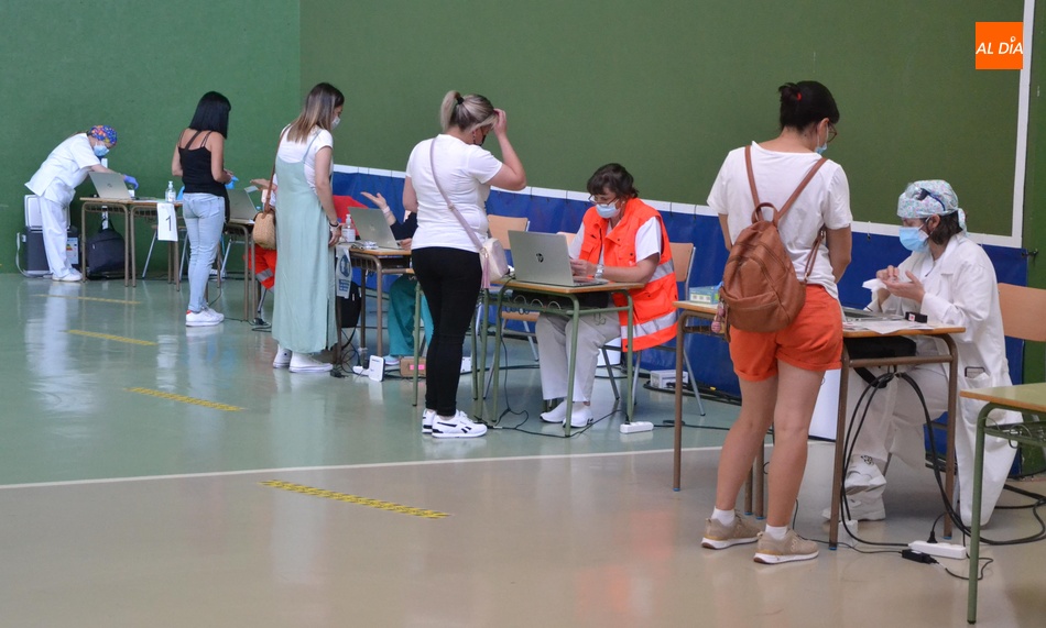 Foto de archivo de una de las vacunaciones masivas en Ciudad Rodrigo