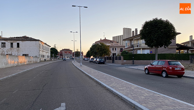 La asociación de vecinos del Paseo de la Estación ha mostrado su descuerdo con la instalación del Ferial en esta zona