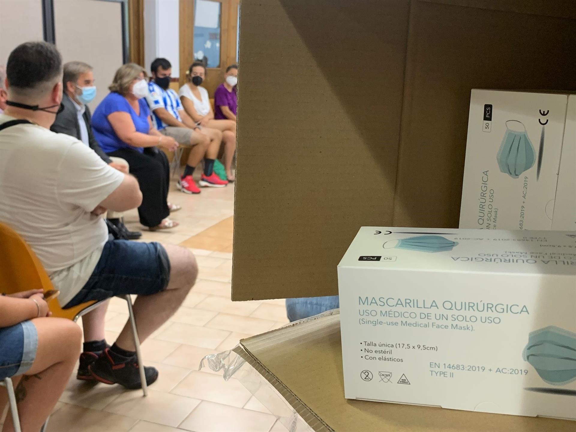 Sanidad notifica 17.023 casos y 93 muertes por COVID-19, mientras la incidencia baja 25 puntos...