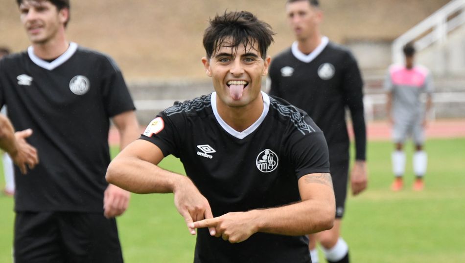 Iban Ribeiro celebra uno de los goles que marcó la semana anterior ante el filia. Foto del Salamanca UDS