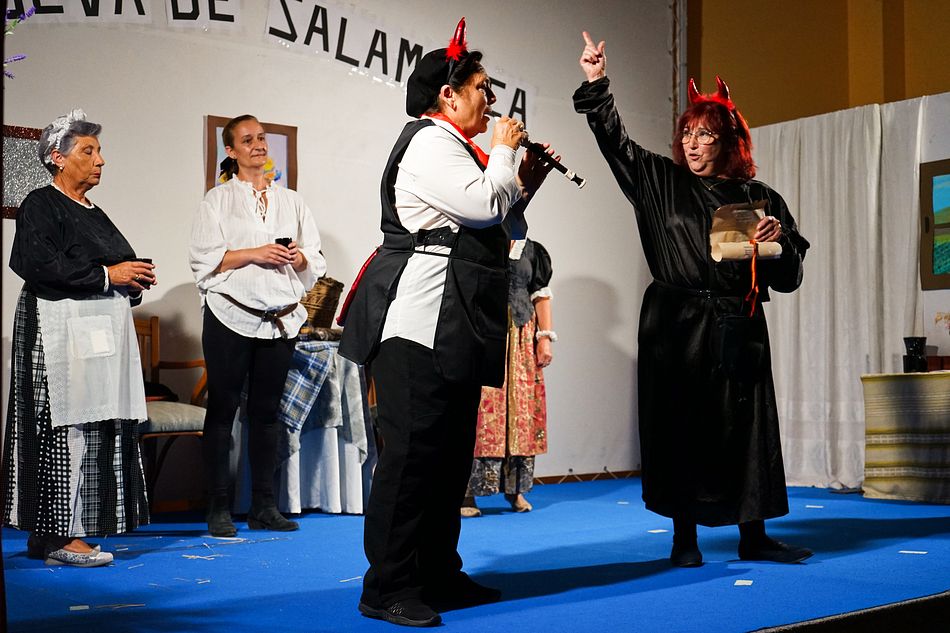 Éxito del taller de teatro de mayores de Calzada de Valdunciel