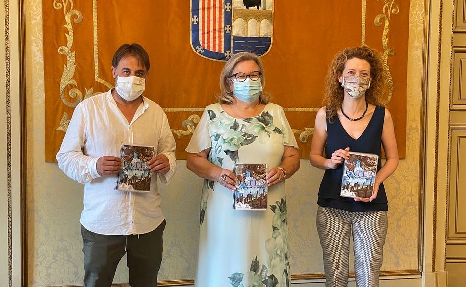 Fernando Castaño, Carmen Calvo y Ana Suárez en la preentación de PaTEA - Ayto. Salamanca